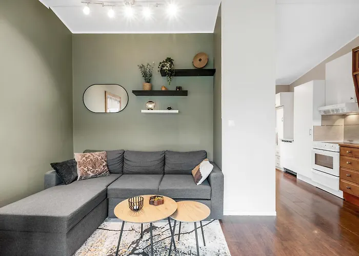 아파트 With A View